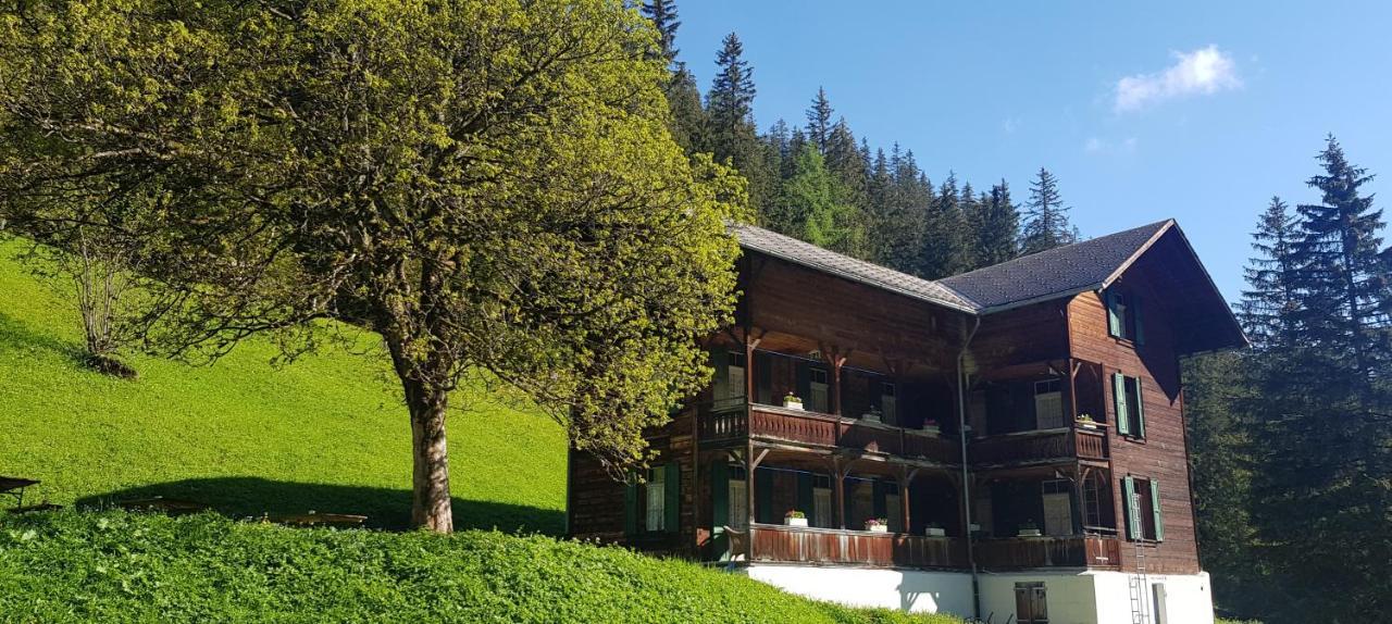 Berghaus Iffigenalp Lenk Exterior foto